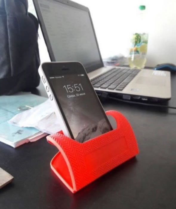 Компактна складна підставка для смартфона